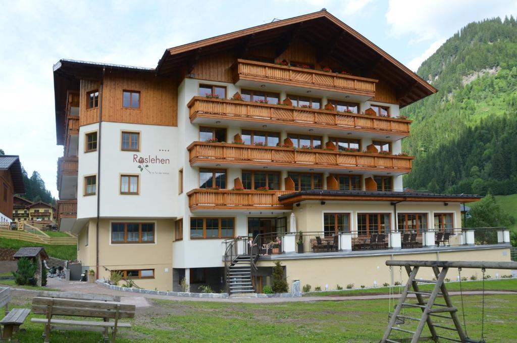 Hotel Roslehen Grossarl Εξωτερικό φωτογραφία